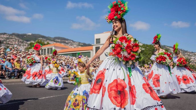 Seguro de viaje ¿Dónde viajar en mayo? No puedes perderte estos destinos