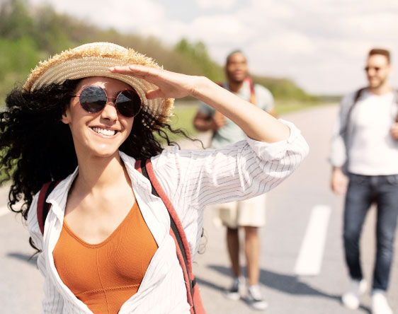 Seguro de viaje<span>Miles de aventuras,</span> <span>cero preocupaciones.</span> <span>¡Viaja seguro este verano!</span>